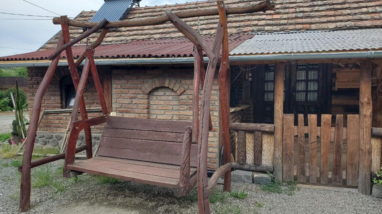 Casa Rustic Feher & Fekete Vendeghazak Совата Экстерьер фото