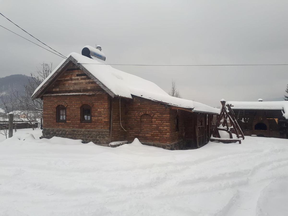 Casa Rustic Feher & Fekete Vendeghazak Совата Экстерьер фото