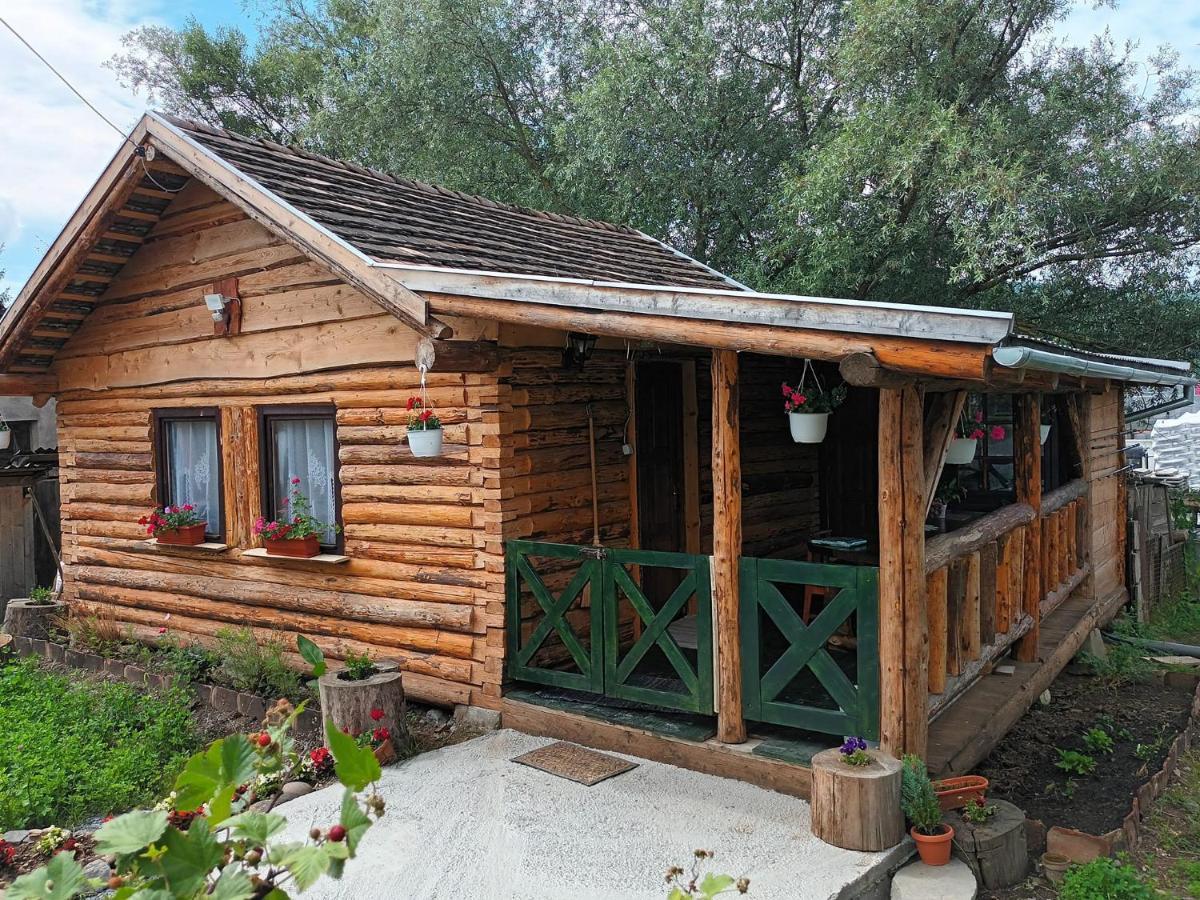 Casa Rustic Feher & Fekete Vendeghazak Совата Экстерьер фото